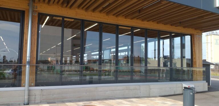 Impressive folding doors with esg glass for warehouse.